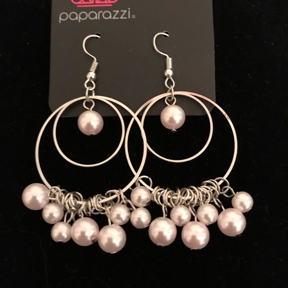 Jewelry - Picture 6 of 8